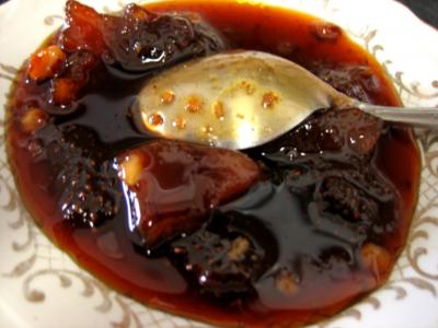 sucre cassonnade : Coupelle de confiture de poires et fraises