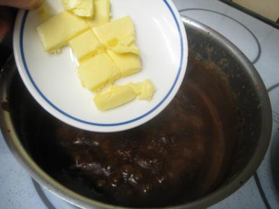 Cuisses de poulet et sa sauce au chocolat - 11.1