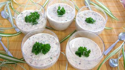 Panna cotta au chèvre et aux noisettes - 5.3
