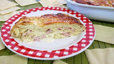 lasagne : Plat de lasagnes au jambon