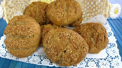 seigle grains céréaliers : Boules de pain au levain à l'ancienne
