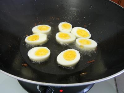 Oeufs façon thaïlandaise - 11.1