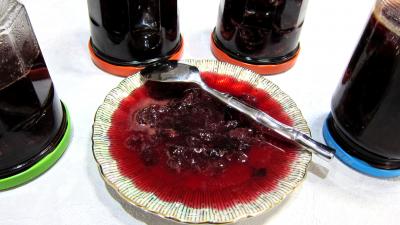 Recette Bocaux et coupelle de confiture de raisins
