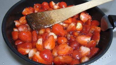 Pain perdu aux fraises et aux pignons - 9.1