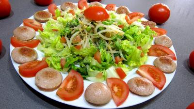 germe de soja : Salade au cervelas