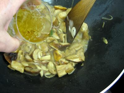 Sauté de porc au brie et aux cèpes - 11.3