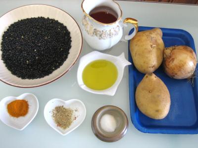 Ingrédients pour la recette : Lentilles à la tomate à la marocaine