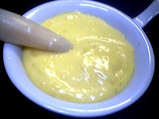 sauce hollandaise : Ramequin de sauce hollandaise