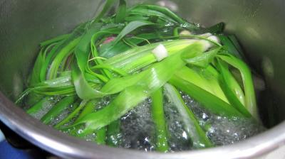 Bouillon de légumes à l'oignon rouge - 5.4