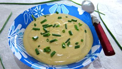 sauce pour crudités : Ramequin de sauce mayonnaise cocktail