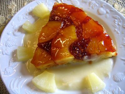 noix de coco : Tranche de gâteau à l'ananas