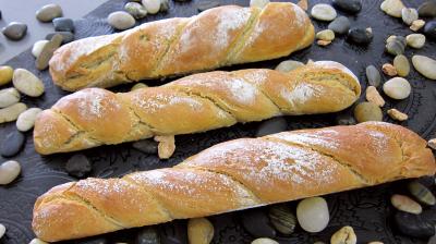 Les grands classiques : Pain tordu au son
