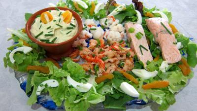 blanc d'oeuf : Assiette de salade de la mer