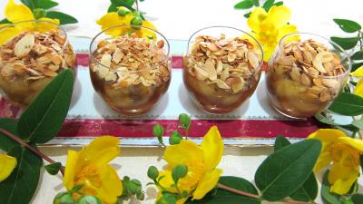 Recettes rapides : Verrines de bananes aux amandes