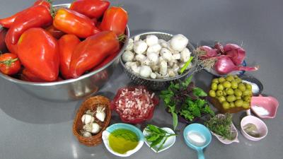 Ingrédients pour la recette : Conserves de tomates aux champignons