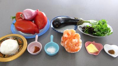Ingrédients pour la recette : Tomates farcies aux crevettes