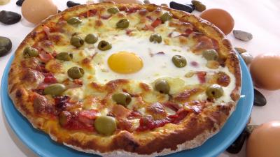 Amuse-bouche : Assiette de pizza Capri