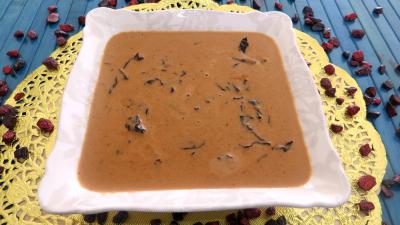champignon : Ramequin de sauce aurore