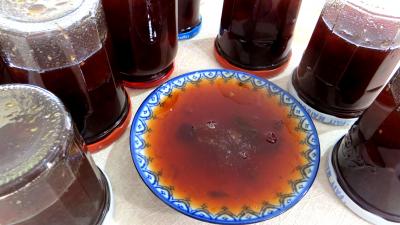 Abricot : Coupelle de confiture aux restes de sangria et fruits