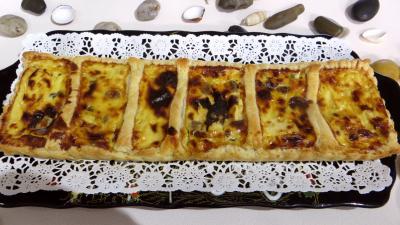 Amuse-bouche : Tarte feuilletée aux fromages forts