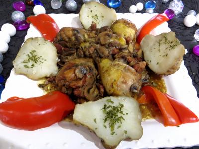 Volailles et gibiers : Assiette de pilons de poulet à la bourguignonne