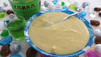 Saint Valentin : Ramequin de crème pâtissière à l'Izarra