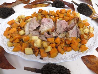 Cuisson au four : Assiette d'épaule d'agneau au romarin, patate douce et panais