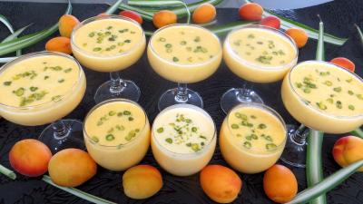 Recettes sans oeufs : Verres de boisson abricots et noix de coco