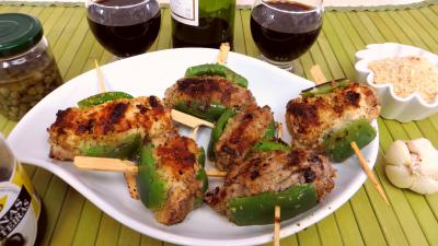 Cuisson au grill : Plat de paupiettes de veau en brochettes