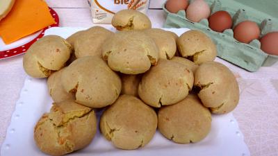Fromages : Plat de boulettes de fromage à la mimolette