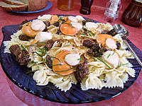 coquille saint jacques : Assiette de coquilles saint-Jacques aux farfalle