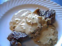 Contre-filet de boeuf : Assiette de contre-filets à la sauce oseille et Marsala