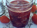 fraise : Pot de confiture de fraises