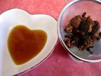 récupérer le jus des morilles