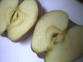 Coupe d'une pomme