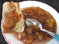 vanille en poudre : Soucoupe de marmelade de nectarines et bananes