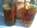 miel : Verres de thé à la cannelle