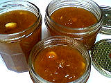 marmelade : Bocaux de marmelade d'abricots