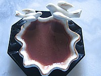 vin rouge : Ramequin de sauce au vin rouge