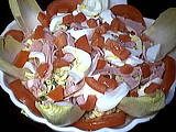 entrée à base de pâtes : Saladier de salade de coquillettes