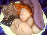chou blanc : Plat de pot au feu de langue de boeuf