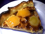 nappage : Part de tarte aux abricots