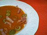 concentré de tomate : Assiette de sauce tomates aux olives