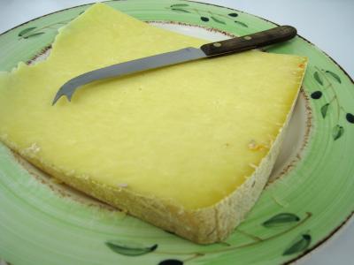 Photo : Fromage cantal en morceau