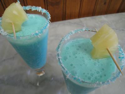 Image : recette Cocktail crème de coco au curaçao