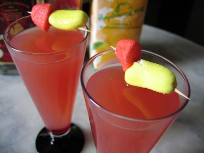 Recettes sans sel : Verres de cocktail de liqueur de litchis