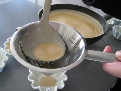 Panna cotta vanille et sauce caramel à l'orange - 4.3