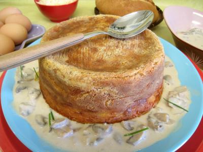 Image : recette Pouding à la mozzarella et sa sauce aux champignons