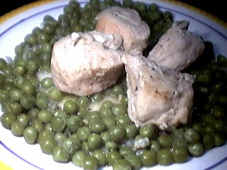 dinde : Assiette de dinde aux petits pois