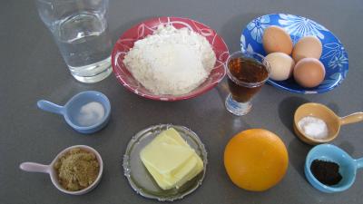 Ingrédients pour la recette : Beignets de carnaval